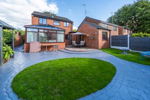 GARDEN- click for photo gallery